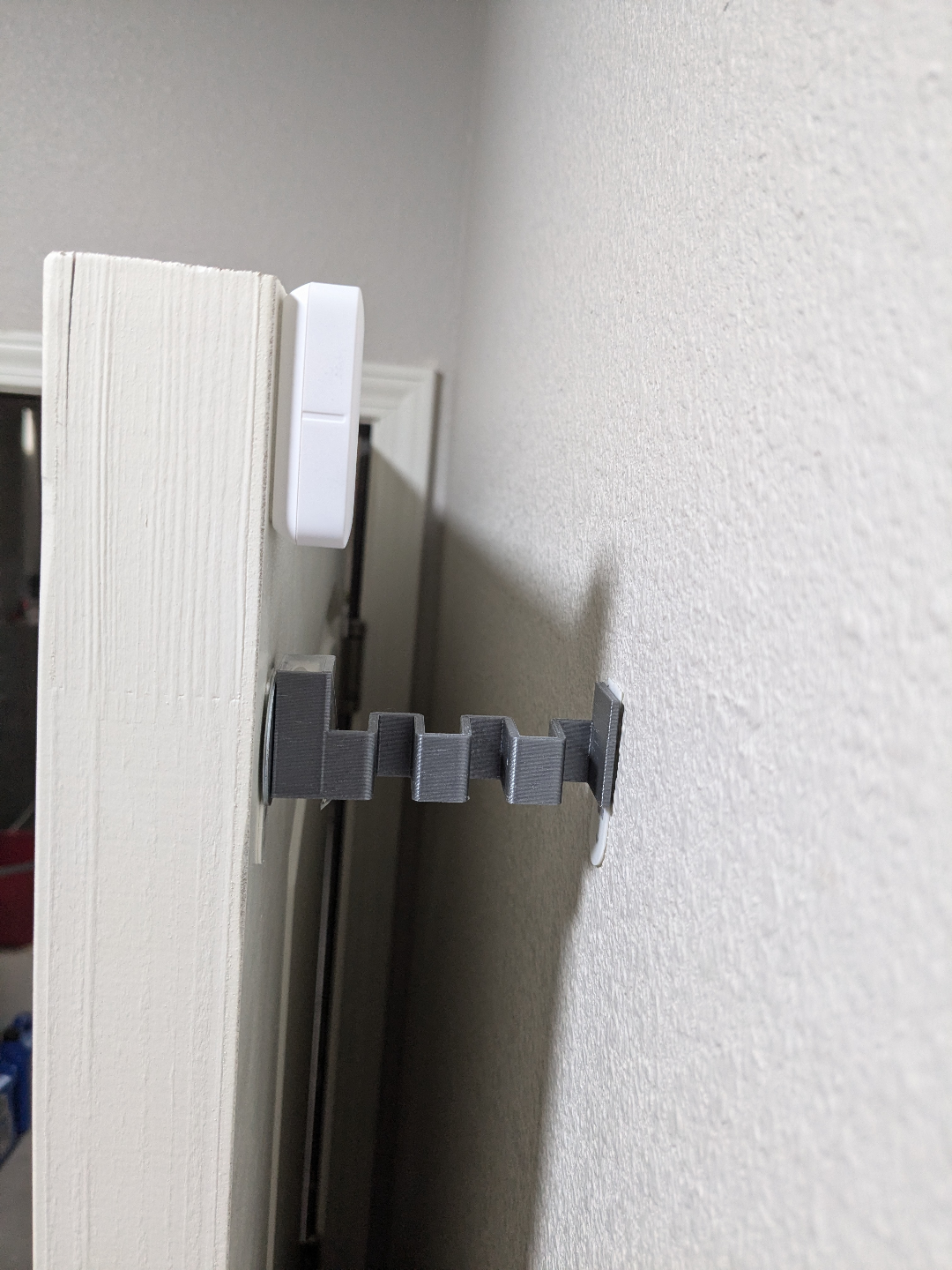 Magnetic Springy Door Stop
