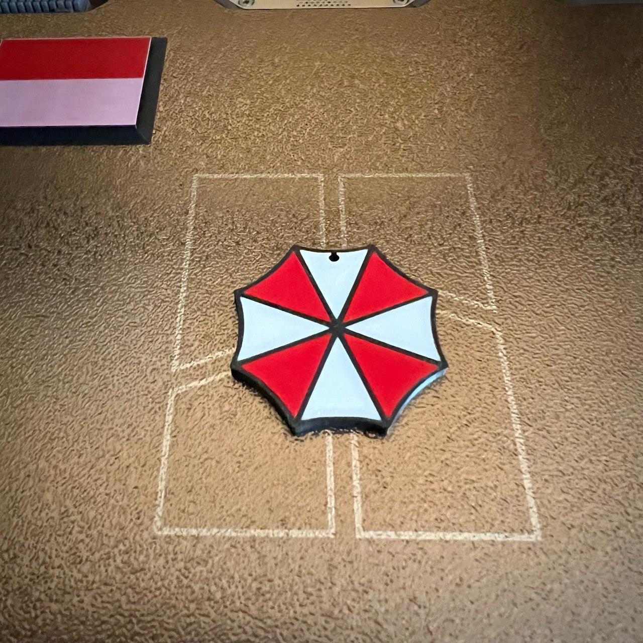 Resident Evil - Umbrella Corporation keychain