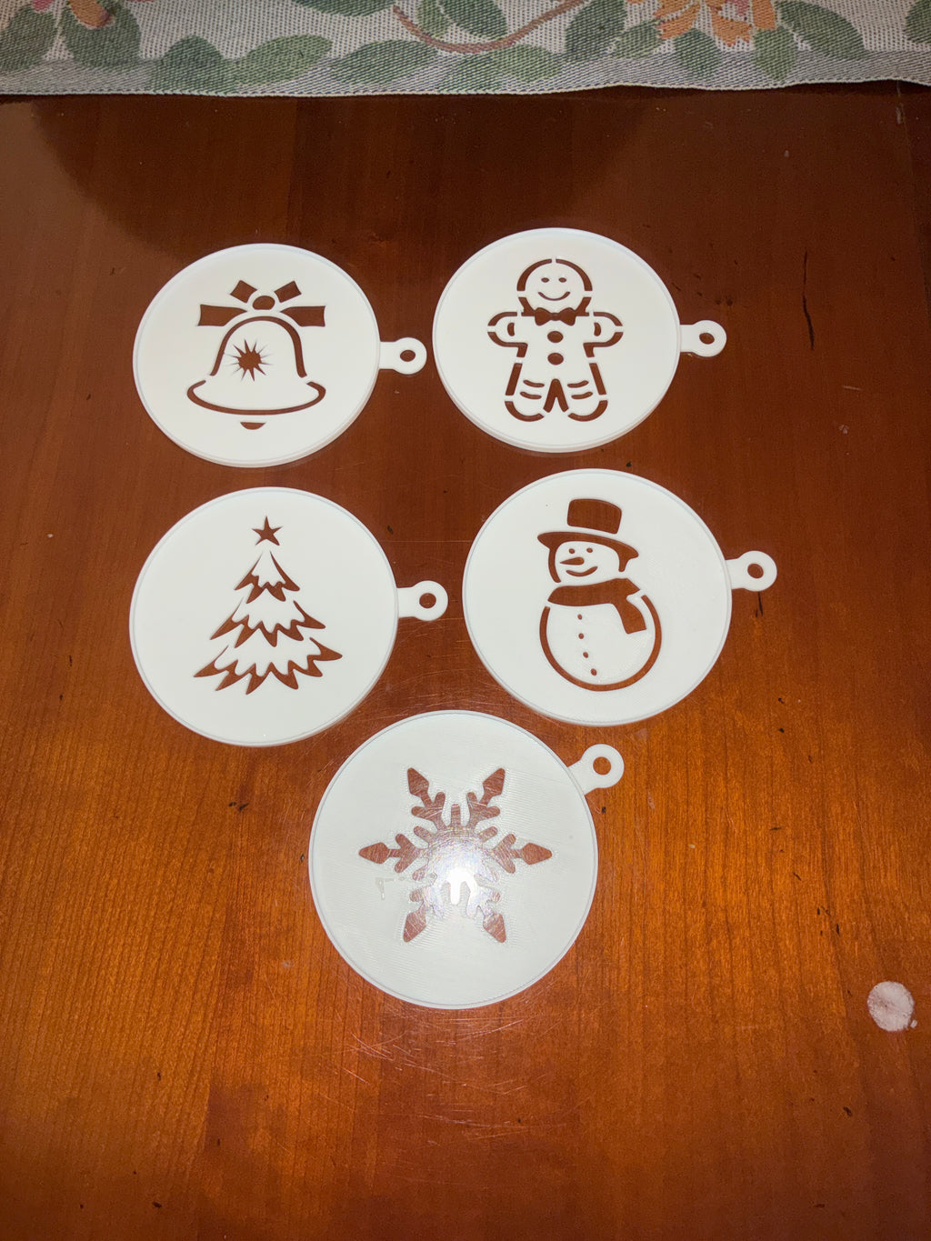 Christmas Coffee Stencils - Cappuccino