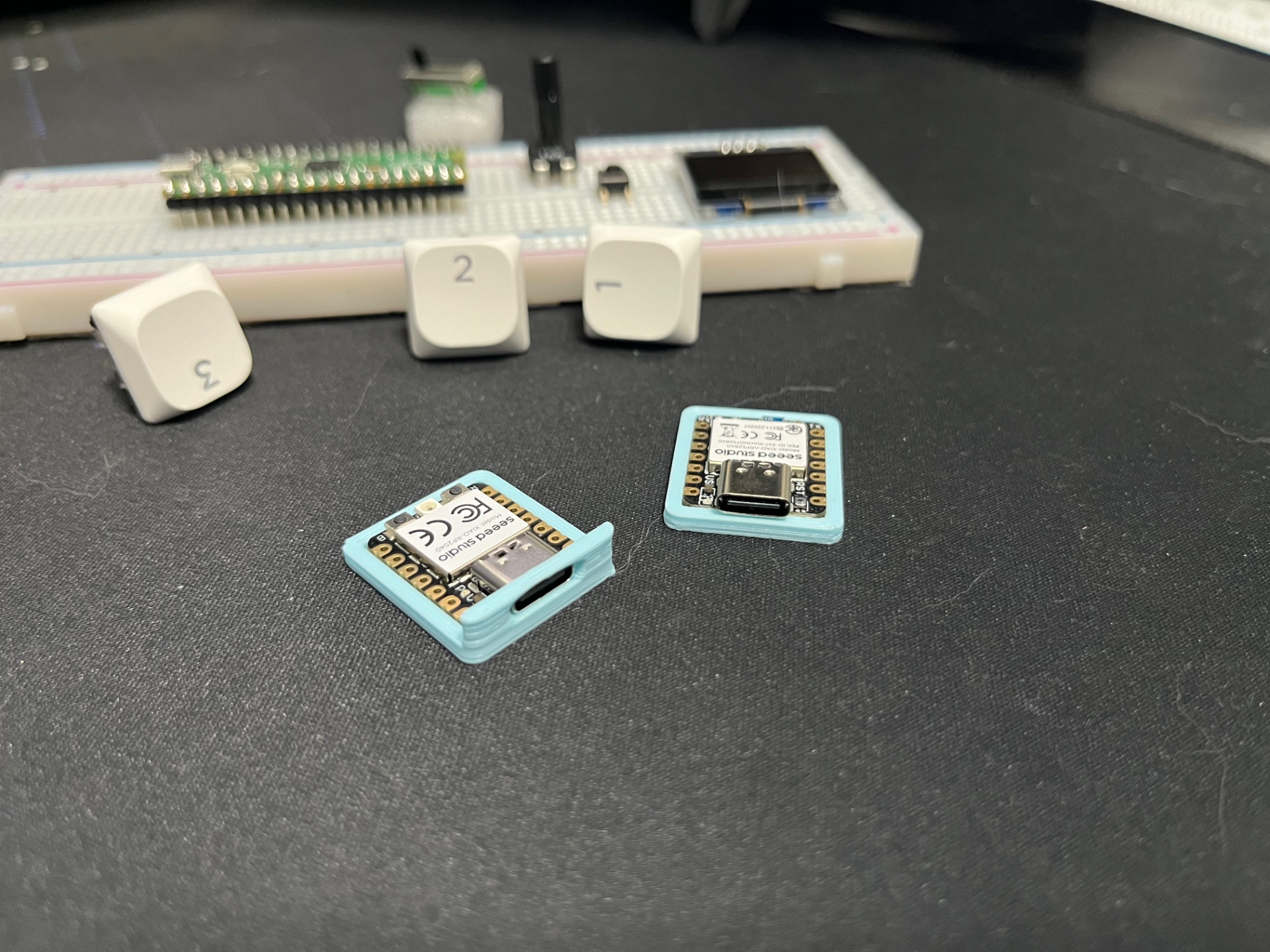 Seeed Studio XIAO-RP2040/nRF5840 friction mount