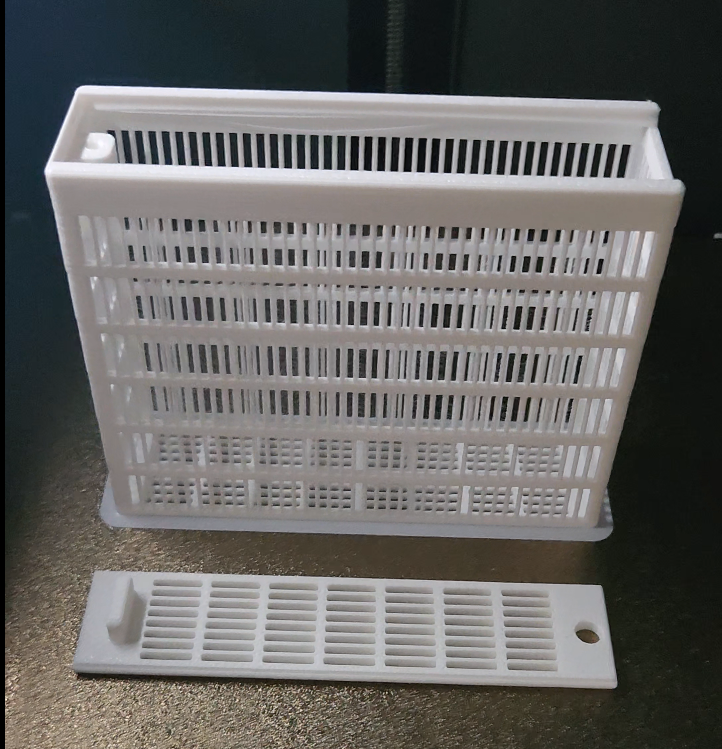 Yet Another Desiccant Box - Holds 250G Dry Desiccant - Sliding Lid with Screw Hole
