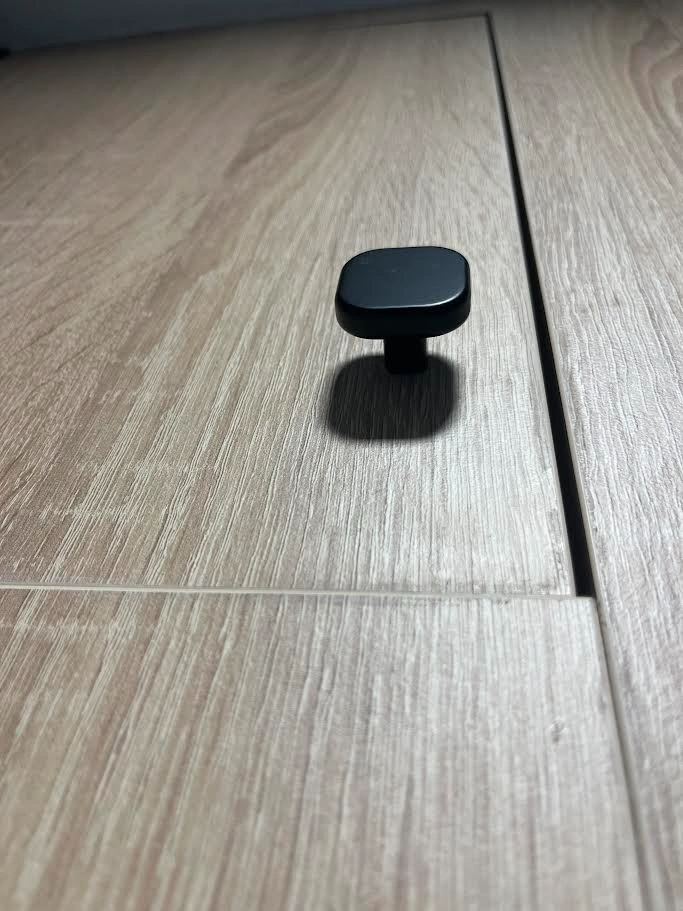 Knob, handle