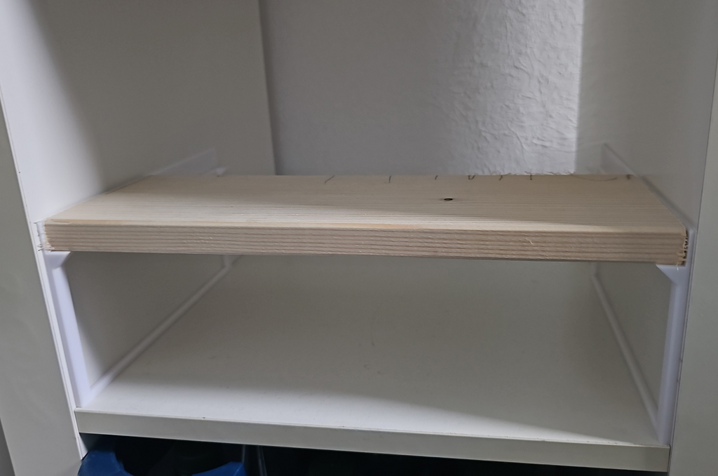 Kallax shelf support