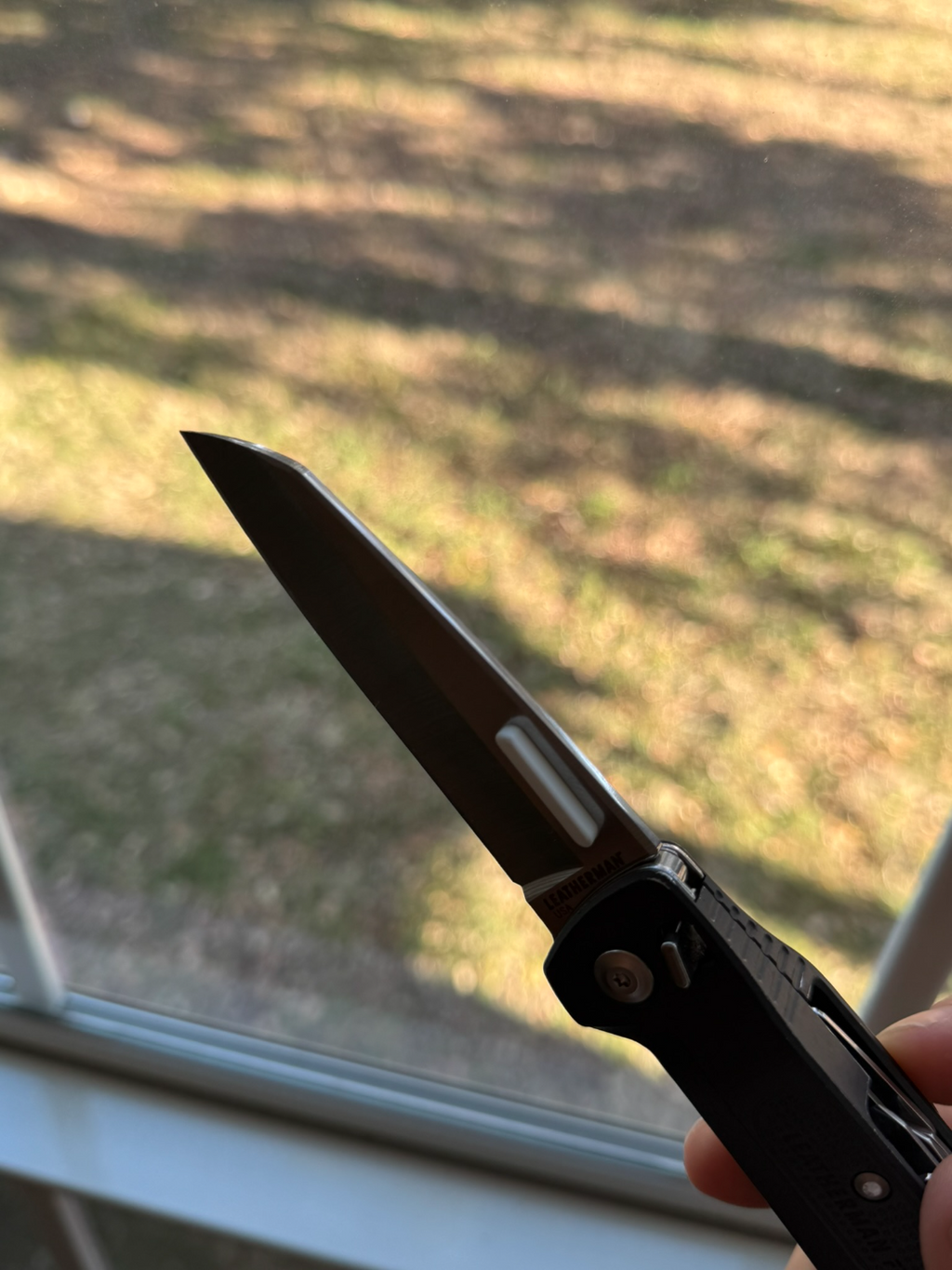 Leatherman Free K4 Knife Thumb Stud - Remix