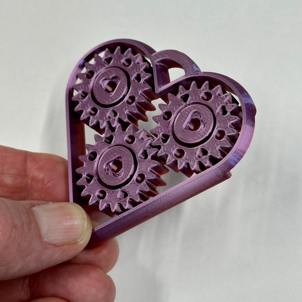Heart Spin Fidget - Easy print in place!