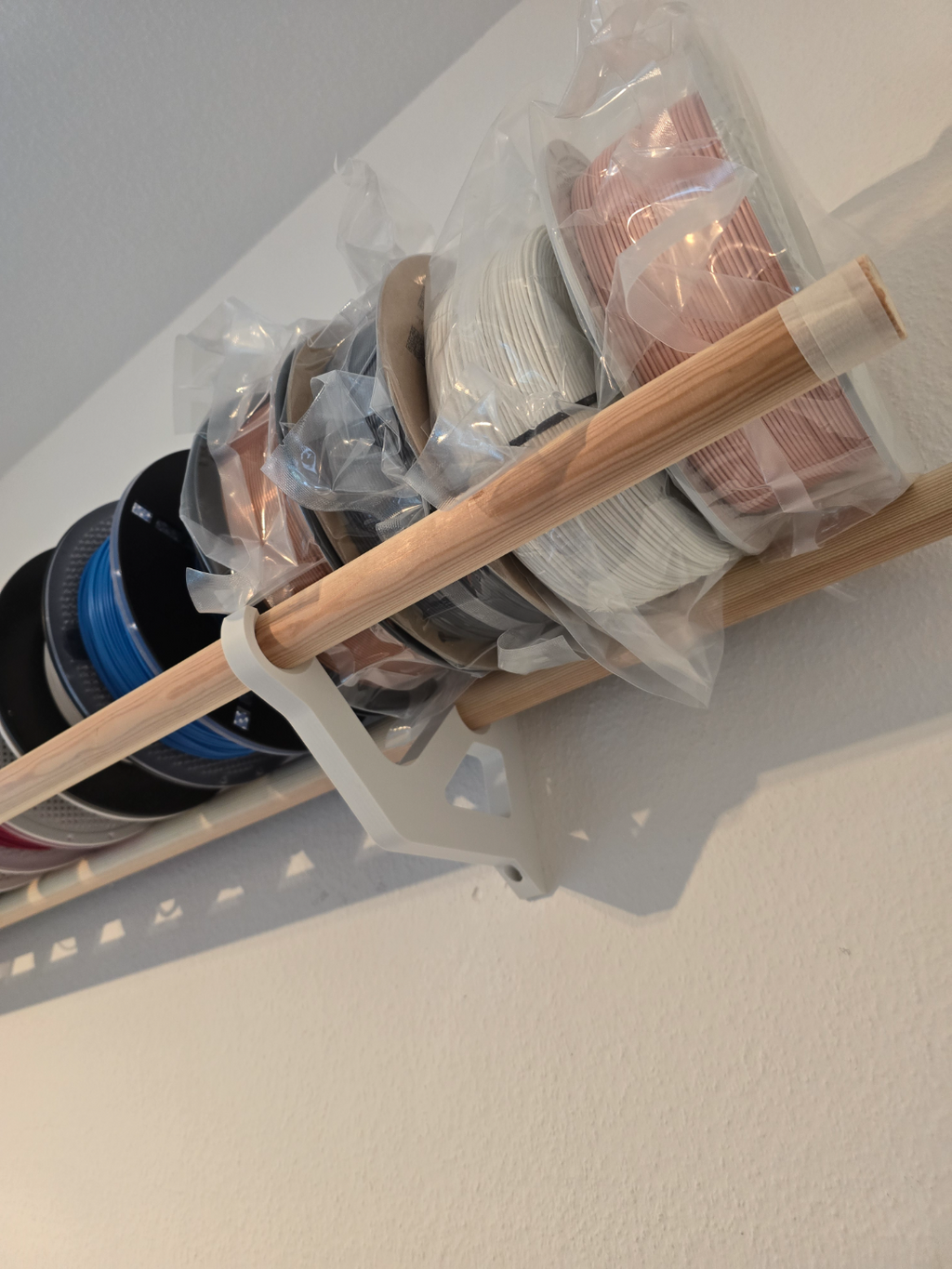 Filament Shelf for 28mm (~1.1 inch) rod/dowel/wood