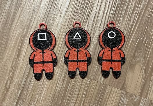Squid Game Keychain (SELL ANYWHERE)