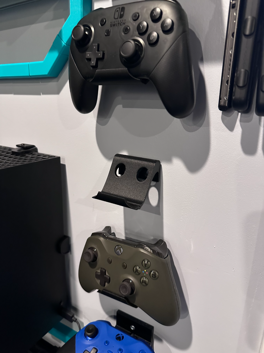 Game Controller Wall Holder