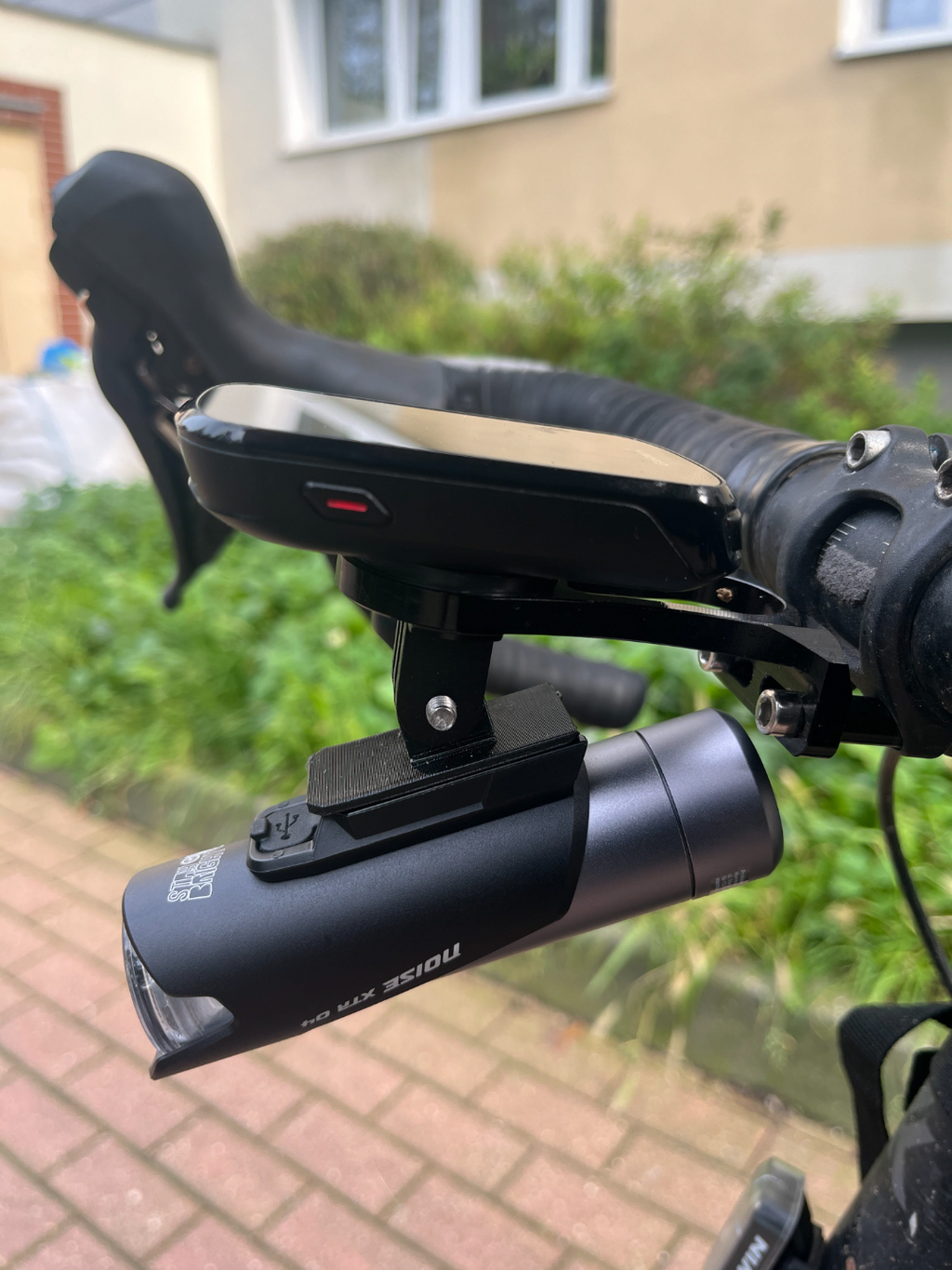 Bike light Mactronic Noise XTR 04 adapter GOPRO