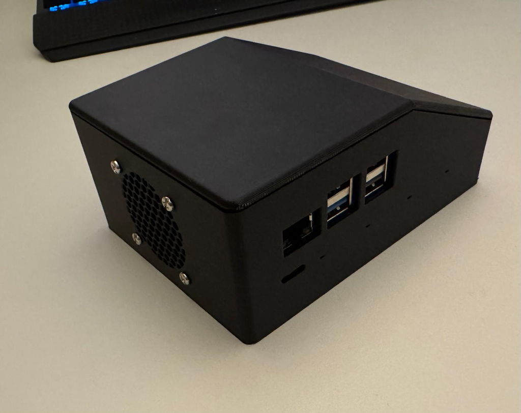 Case for Raspberry Pi 5 & 52Pi N16 NVMe expansion