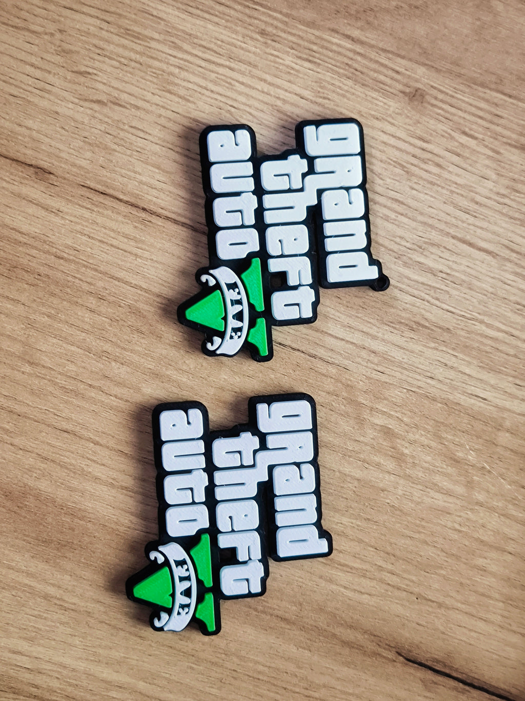 GTA logo keychain, fridge magnet, badge