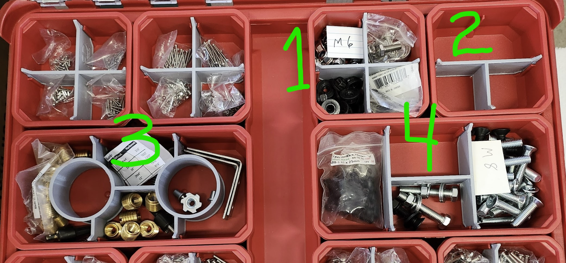 Packout low profile small bin T divider