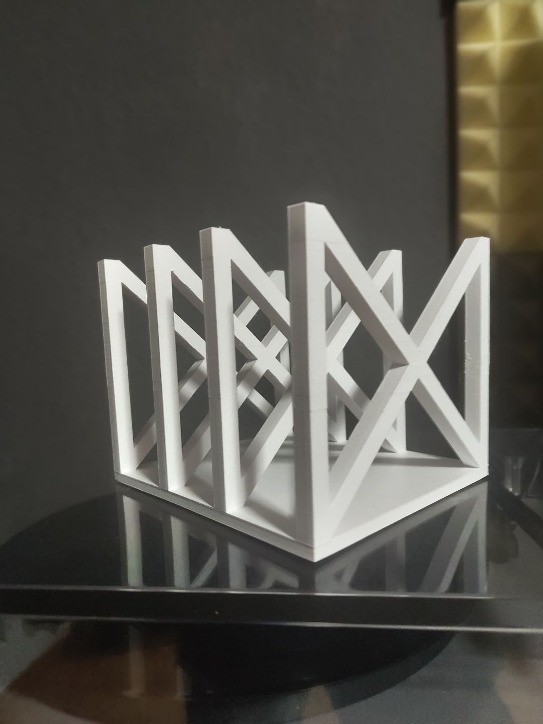 Vinyl Holder / Stand
