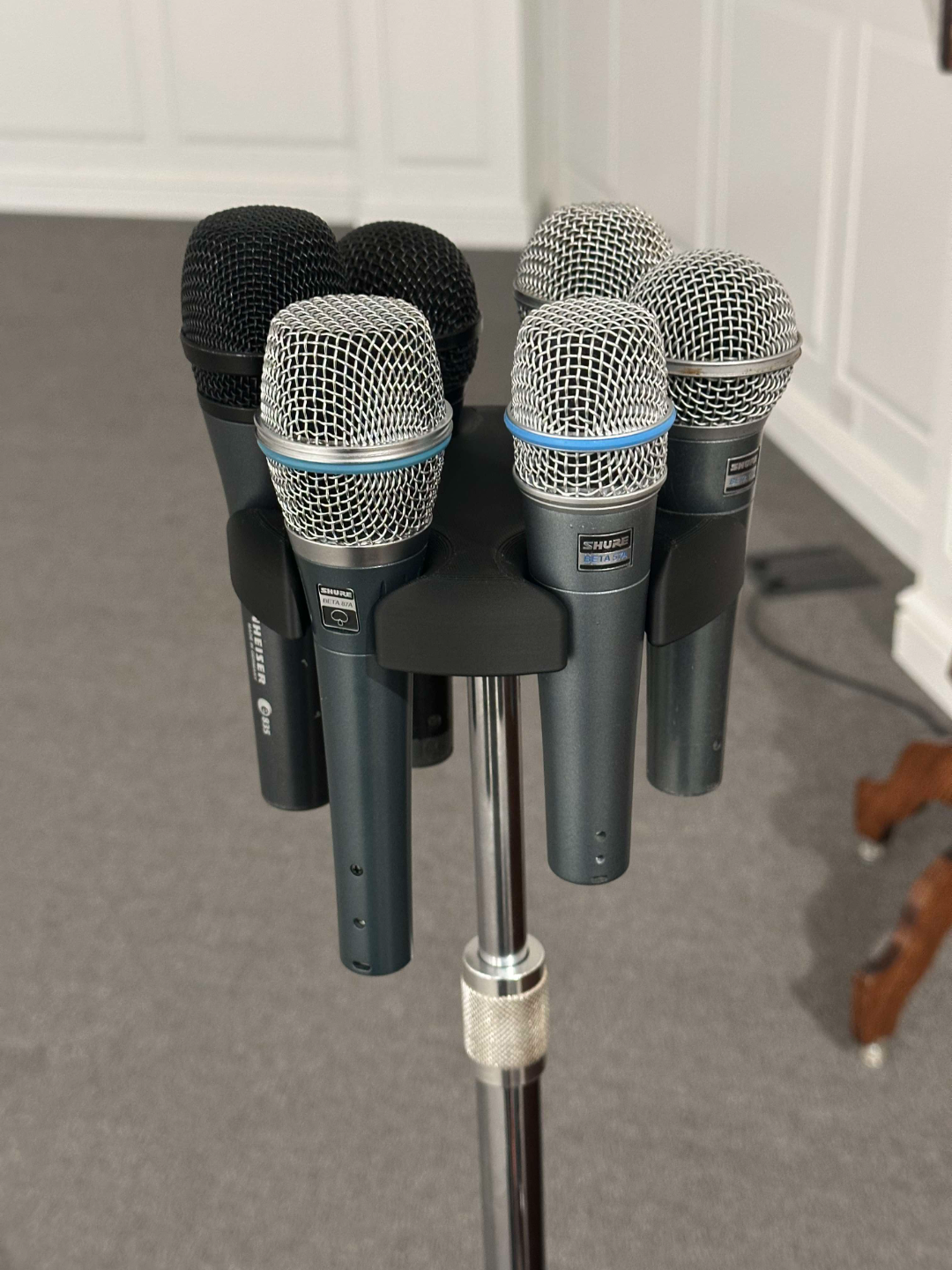 Multi-Mic Stand