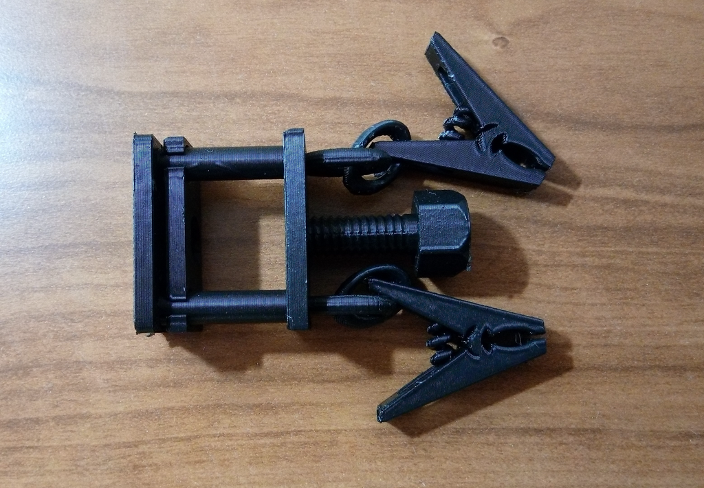 Clamp-on Clothespins