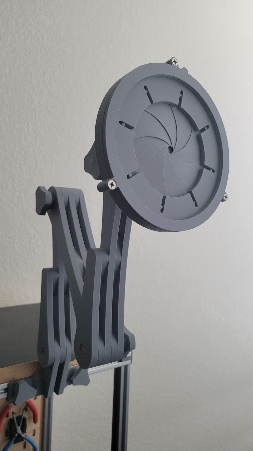 Mechanical Iris Fidget Toy