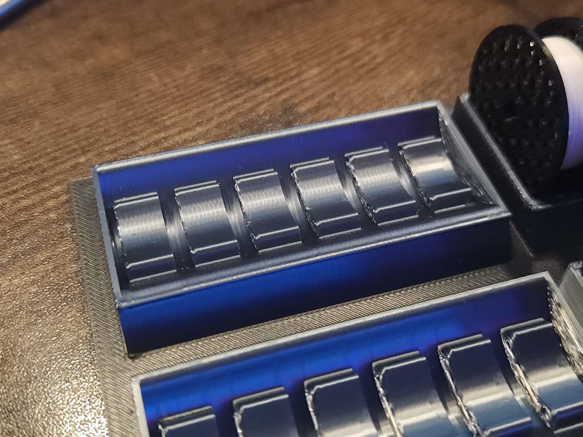 Mini spool holder