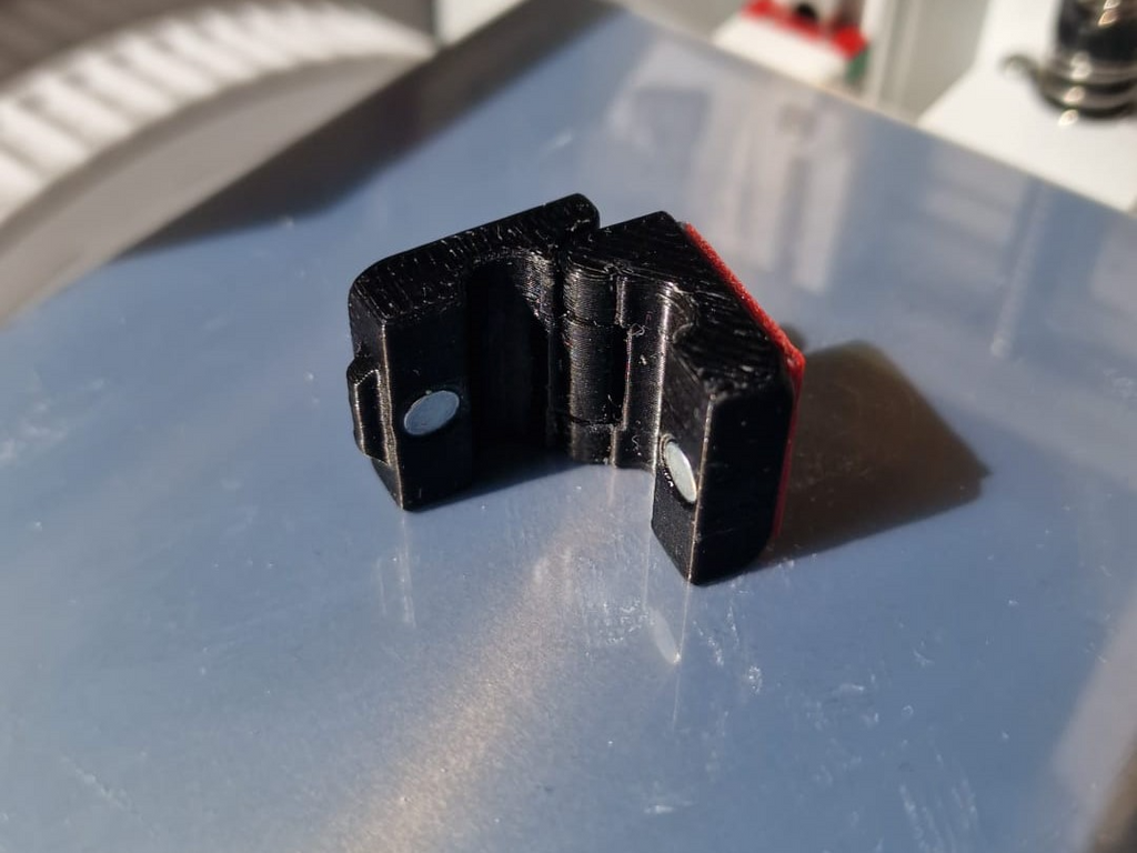Magnetic Cable Clip Print In Place