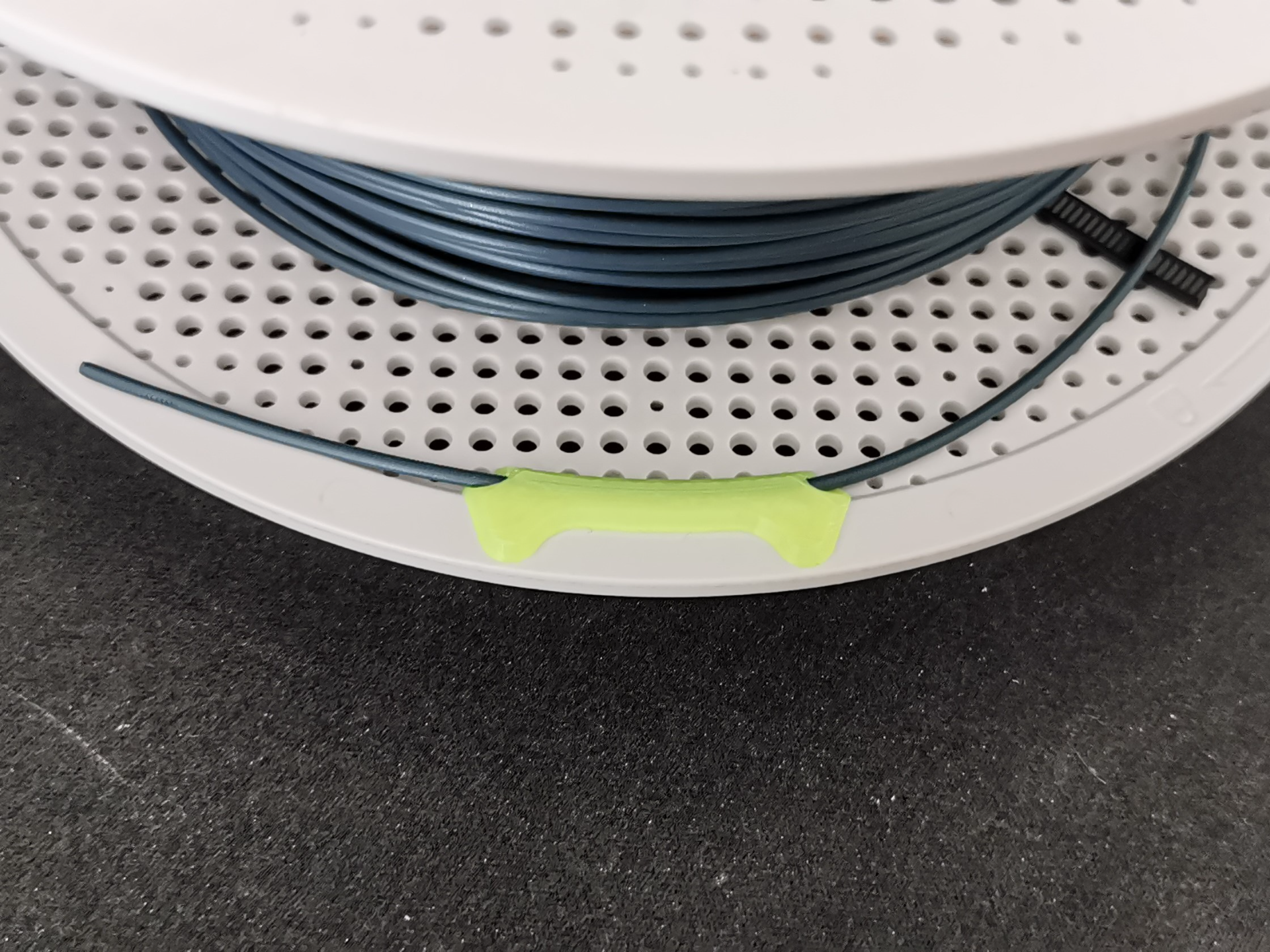 Infinity Filament Clip (Bambu Lab Reusable Spool)