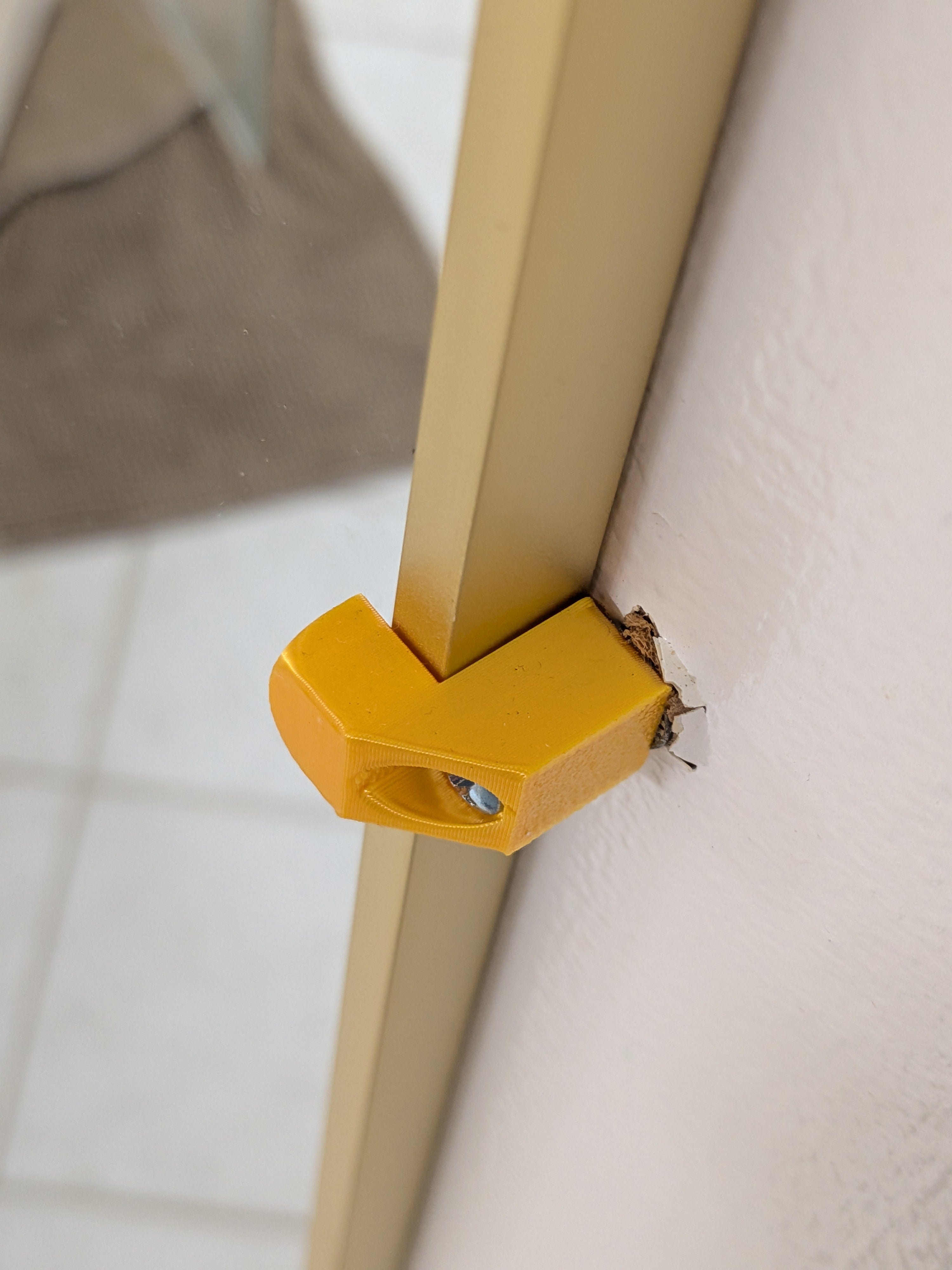 Mirror clip for 13mm width