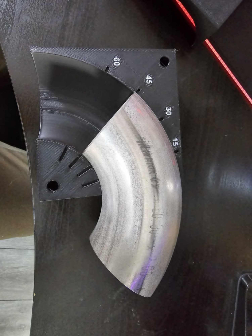 2 Inch pipe cutting jig