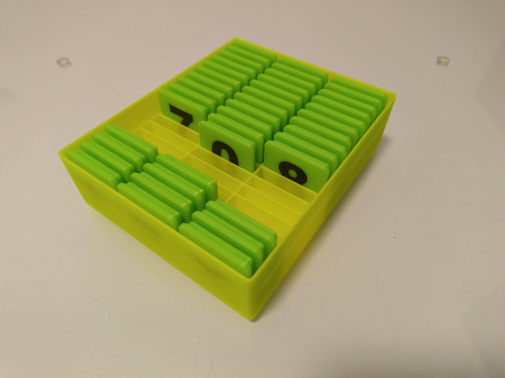 Letter Tiles / Number tiles holder 54