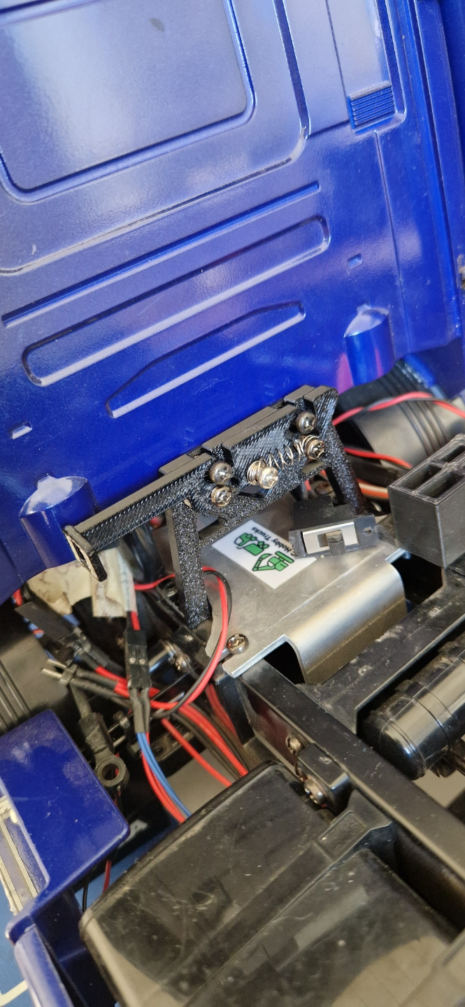 Lock for Tamiya scania cap 1/14