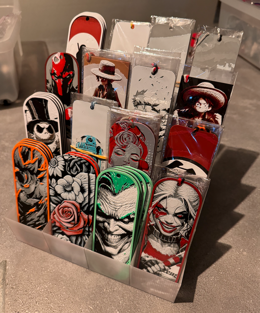 Bookmark display stand. V1 Updated in text.