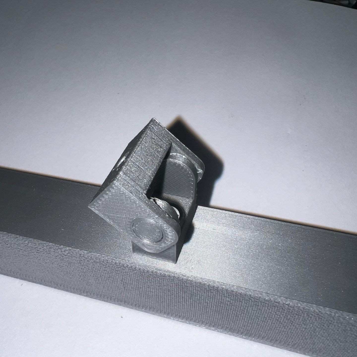 180° Hinge