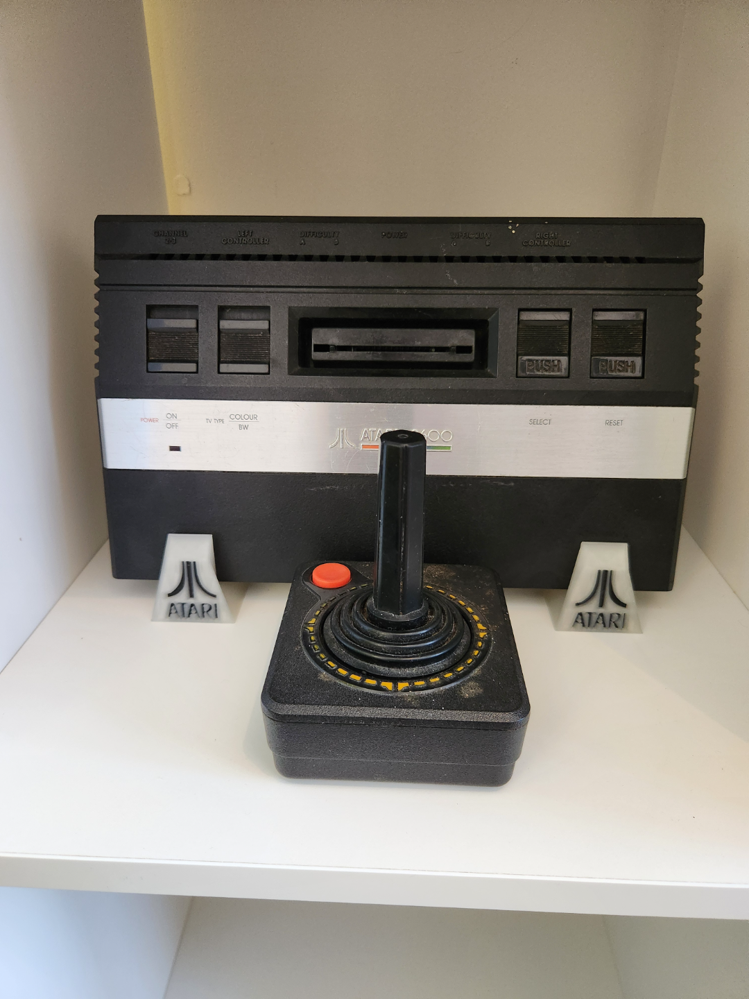 Atari 2600 Vertical Stands