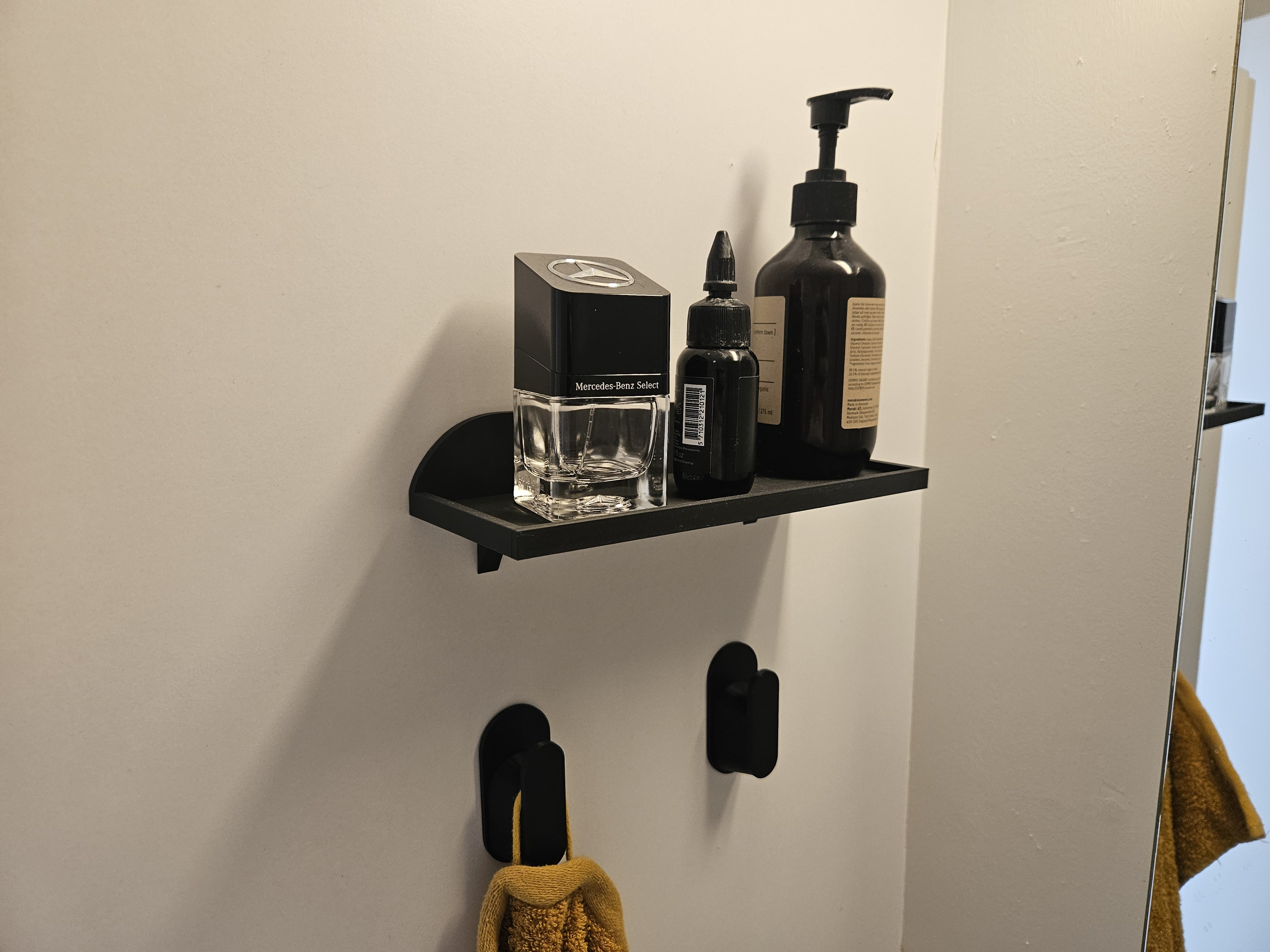 Shelf to bathroom