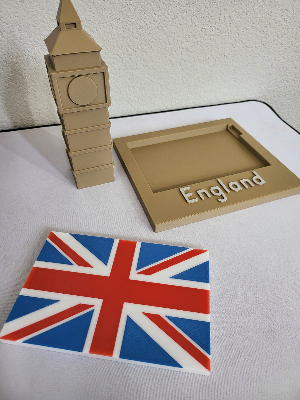 England - Montessori-Inspired Educational Landmark & Flag Match