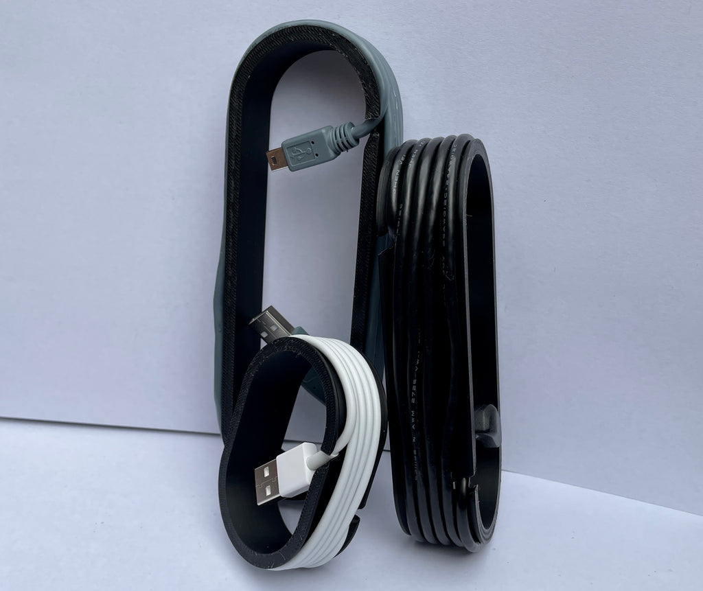 Customizable cable organizer
