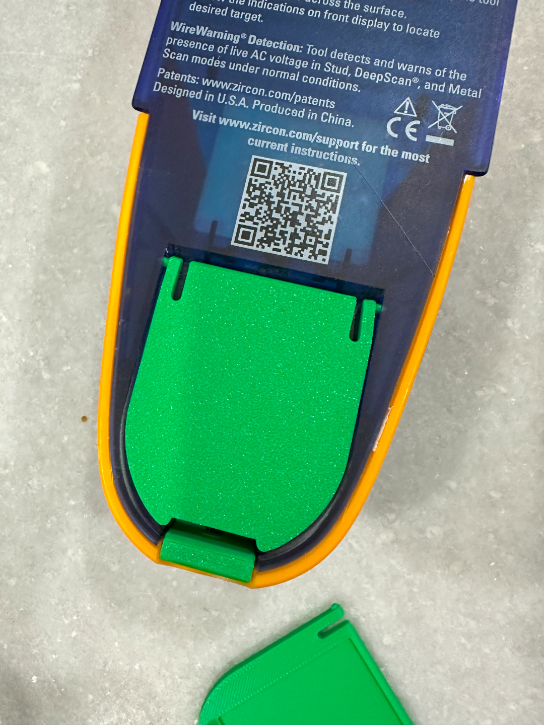 Zircon MultiScanner L350 Stud Finder Battery Door