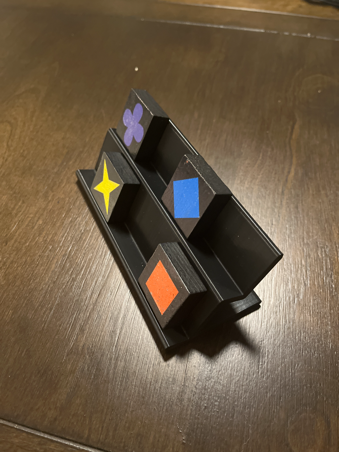 Quirkle tile stand