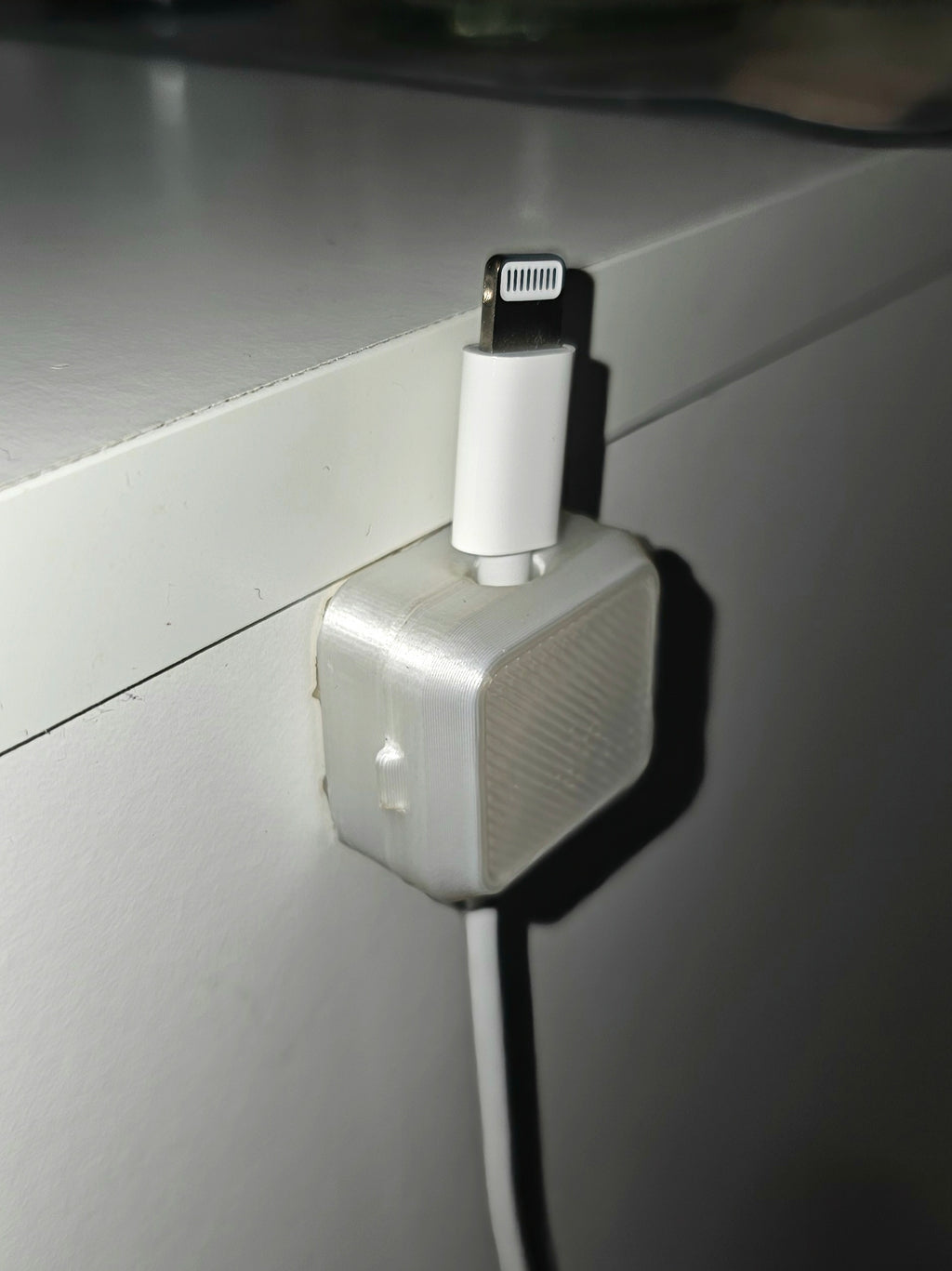 print in place Magnetic cable holder
