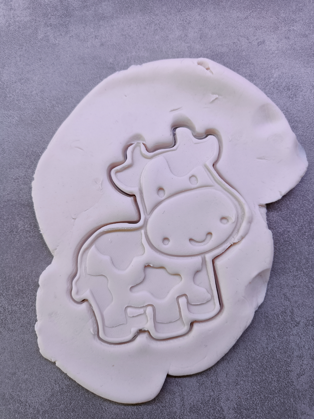 Cute cow cookie cutter