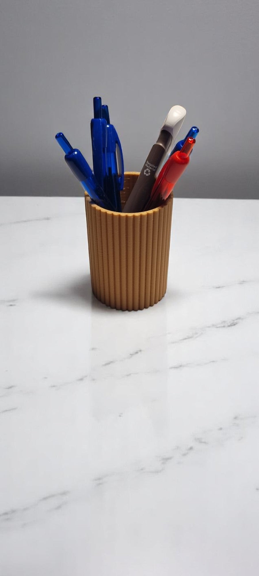 pen holder
