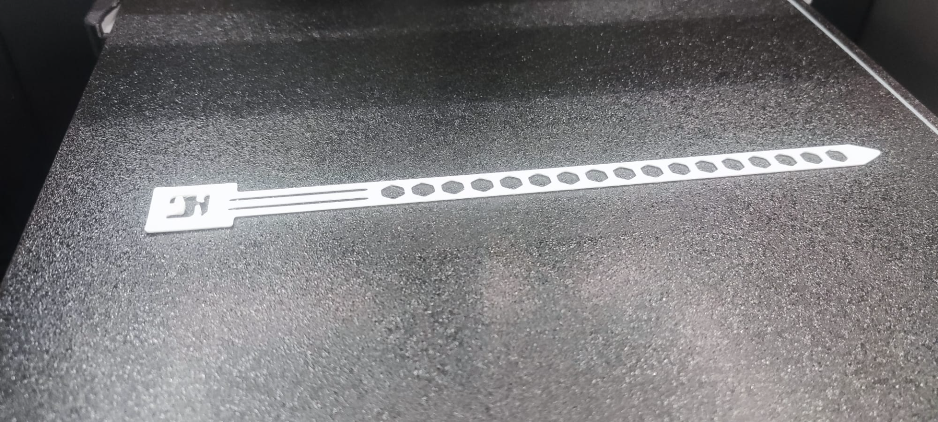 Cable zip ties reusable
