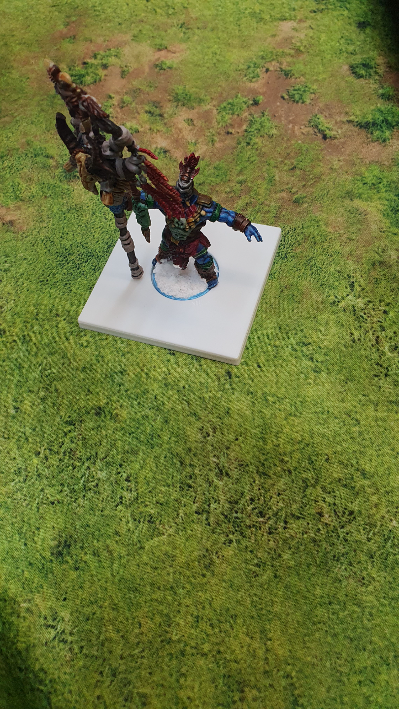 Conquest Stand Single