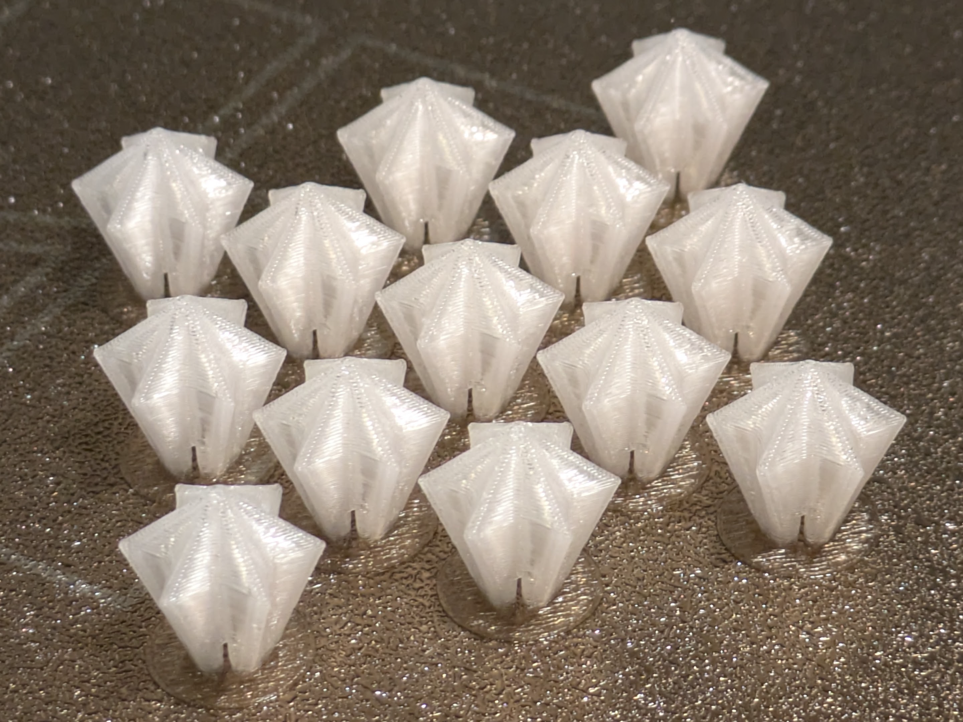 Improve your LED Xmas lights with star diffusers !