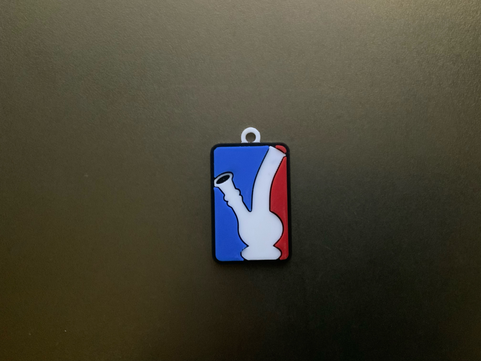 bong keychain / necklace charm (free commercial)