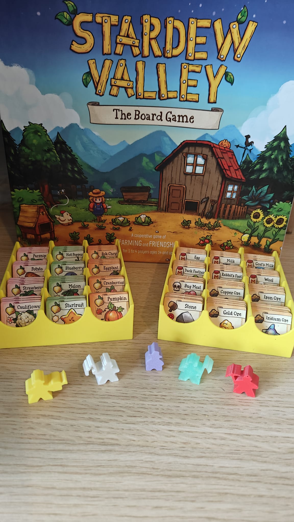 Stardew Valley board game insert + meeples