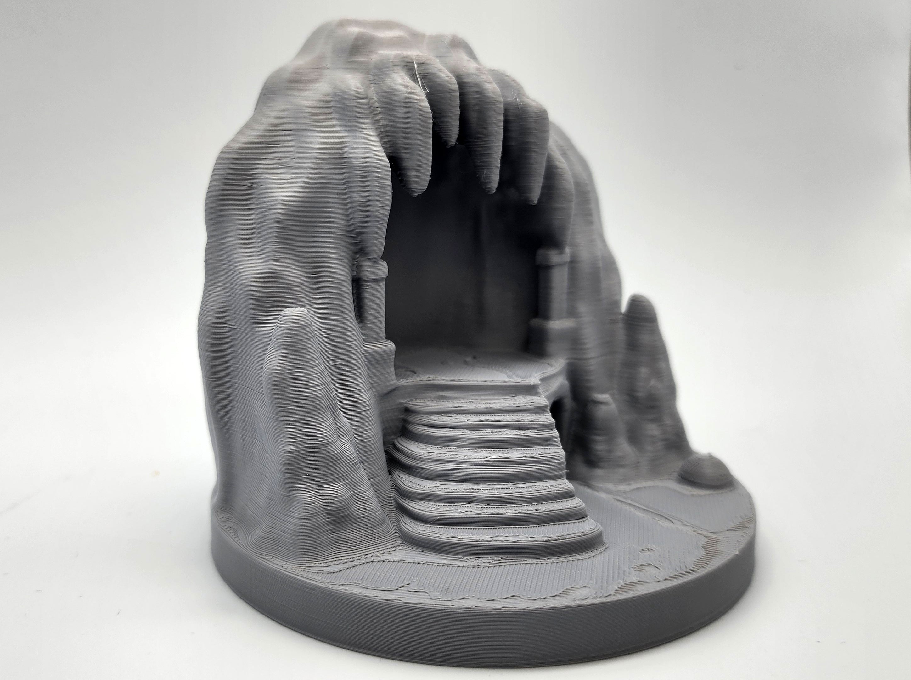 Miniature Display Cave - Holds 2-3 Minis