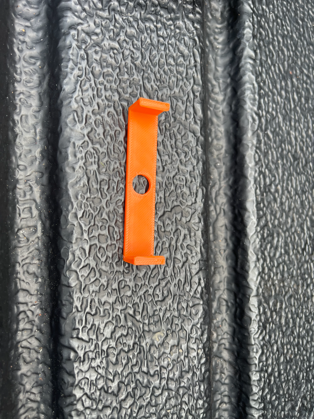 Ford Ranger Bed Divider fixing clip