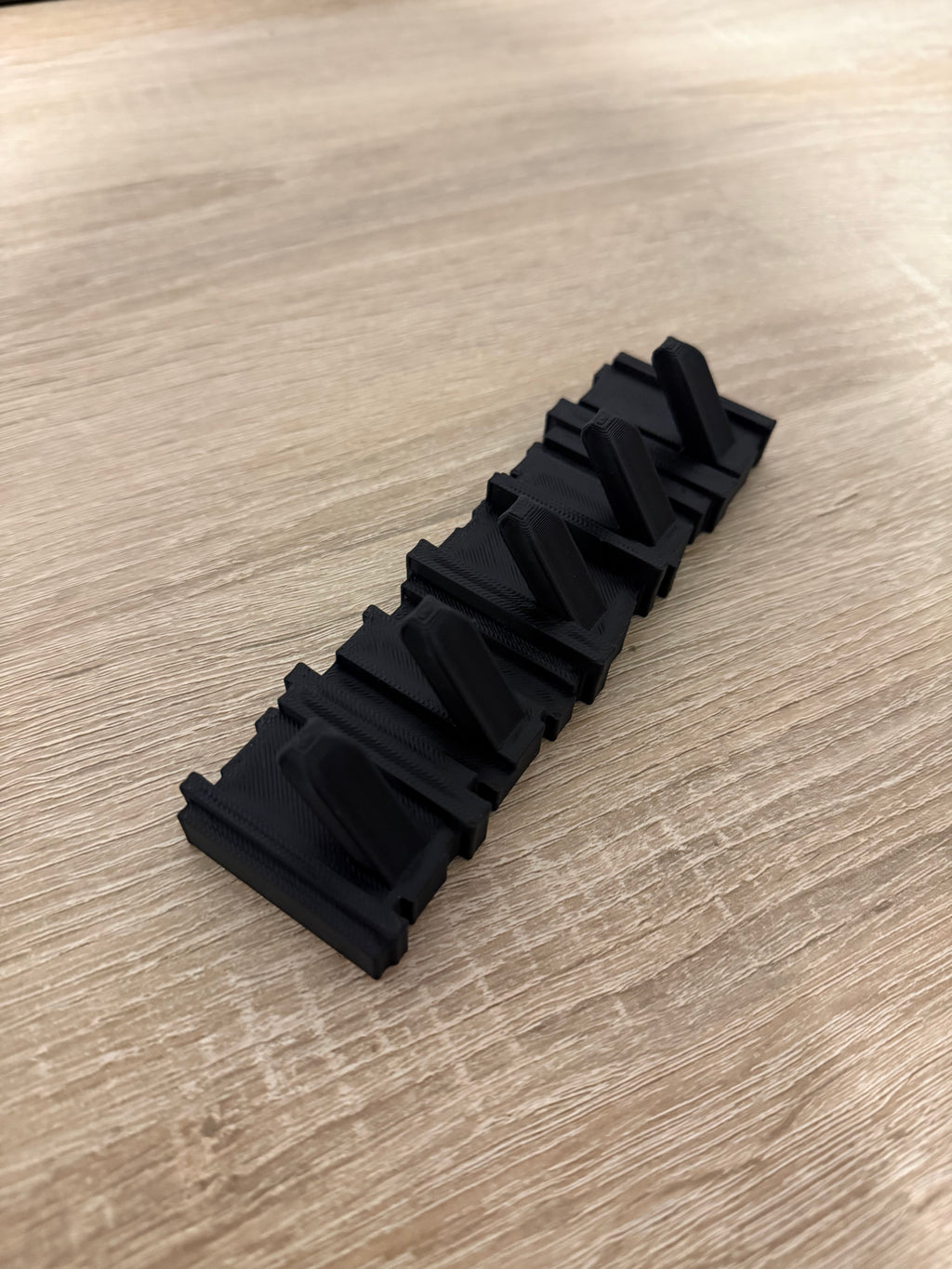Wall key hook