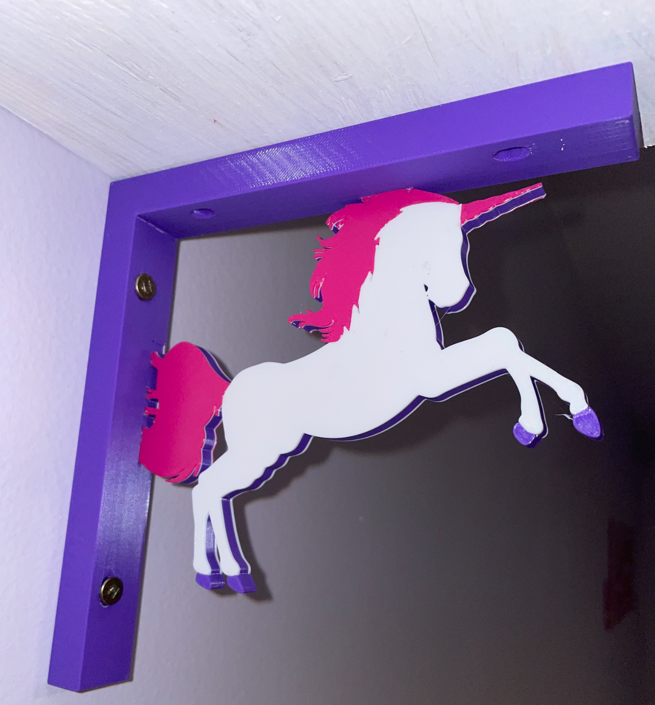 unicorn shelf bracket