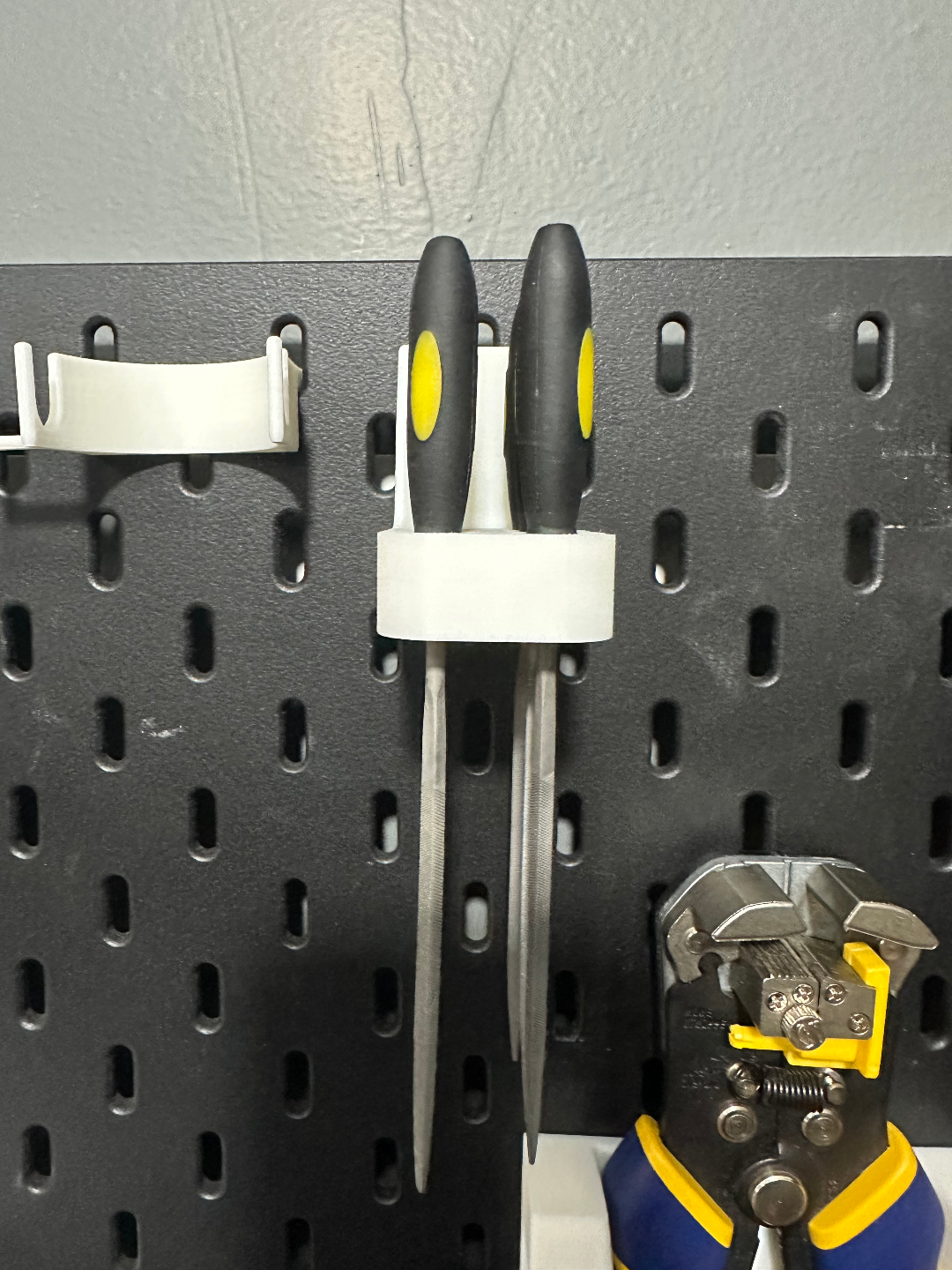 Needle file Holder for IKEA Skadis