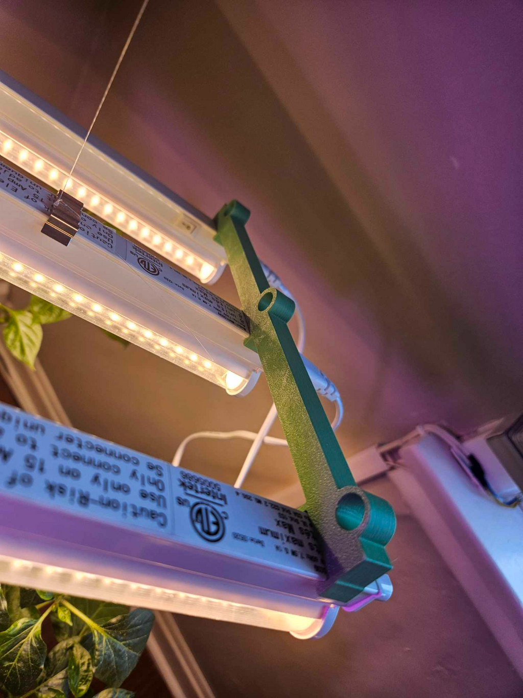 T5 Noma grow light triple bracket