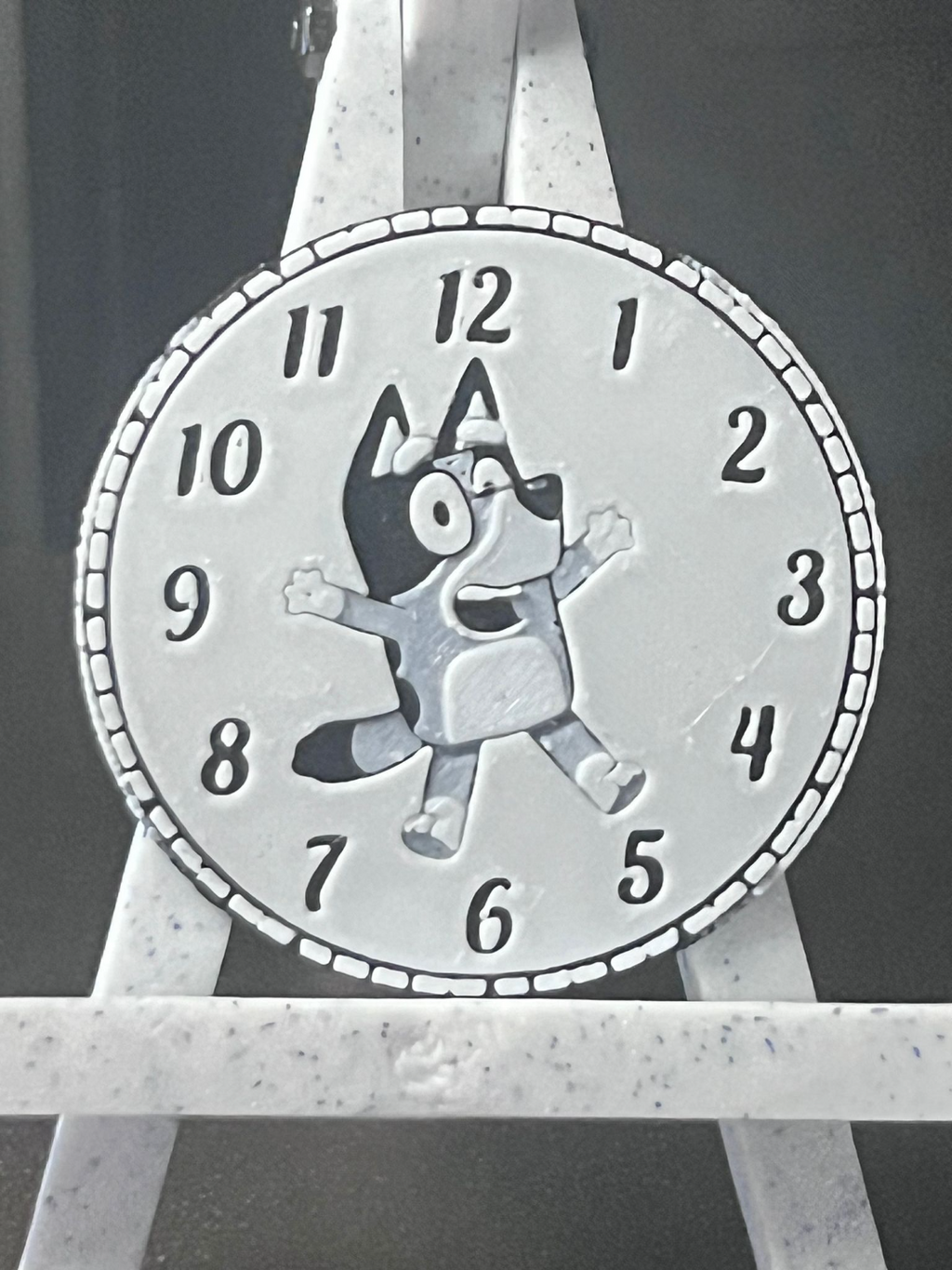 bluey hueforge clock face